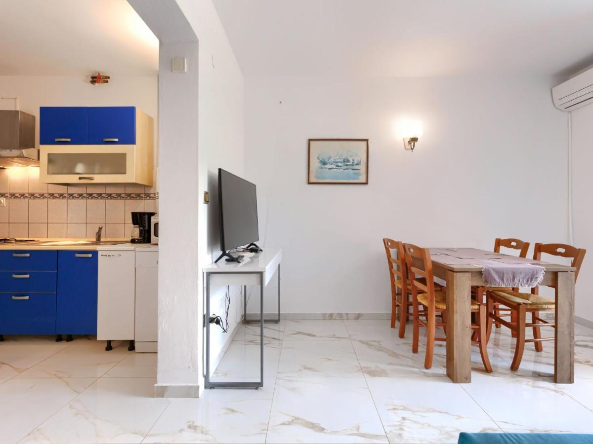 Apartment Romantika - ROJ108 Rovinj Bagian luar foto
