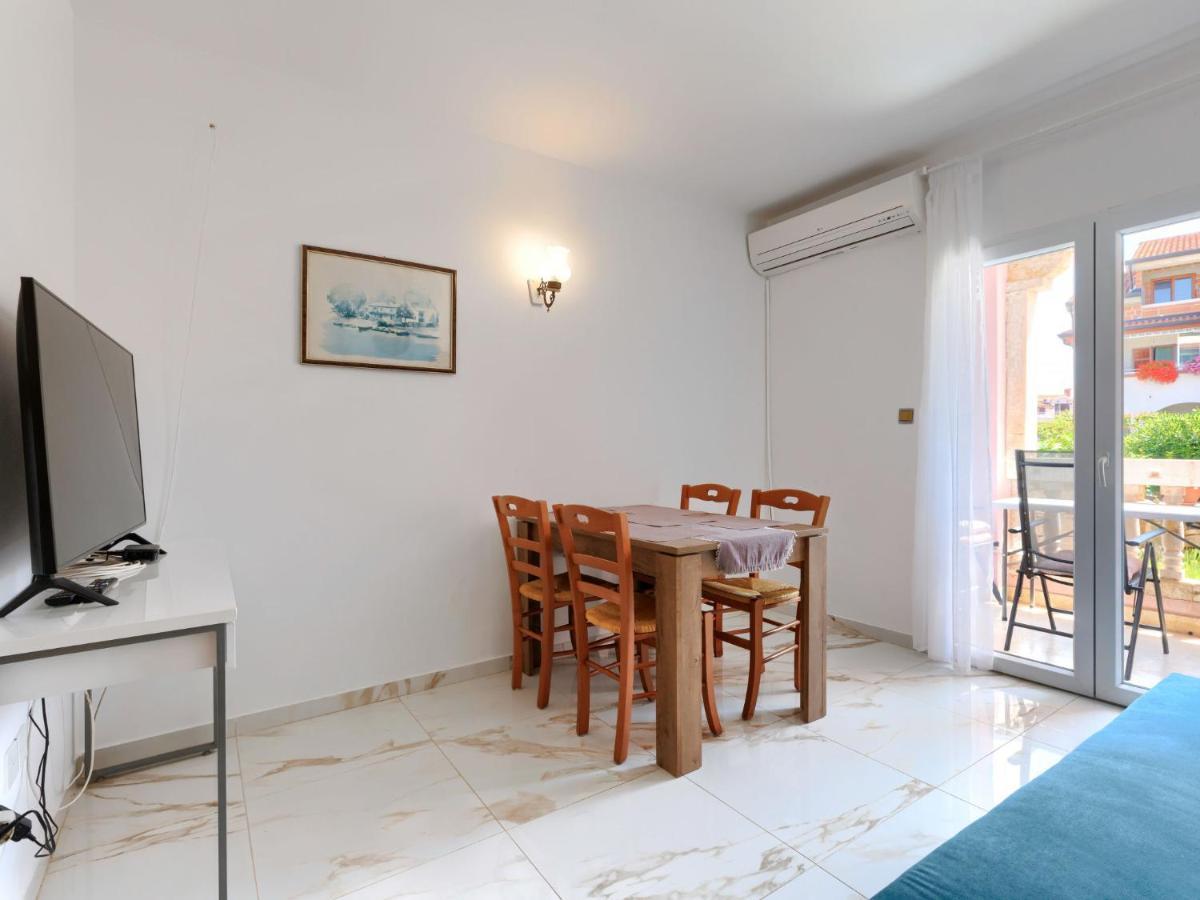 Apartment Romantika - ROJ108 Rovinj Bagian luar foto